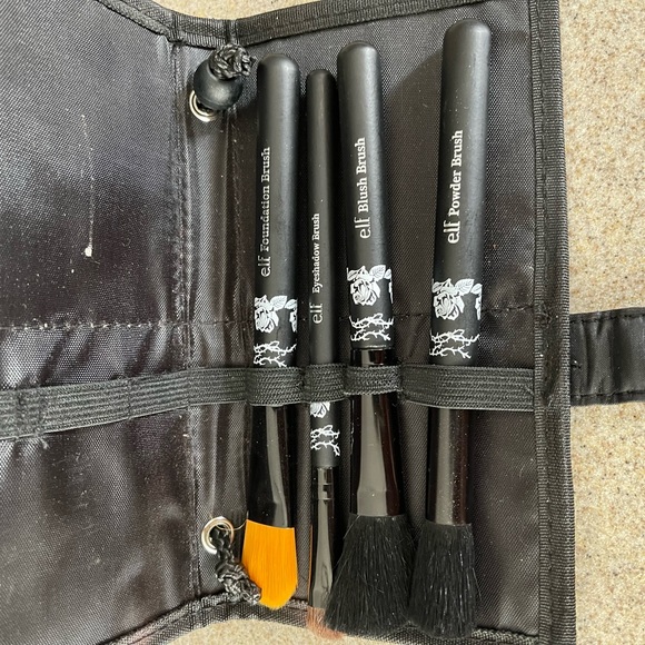 ELF Makeup Elf Makeup Brush Set In A Collectible Disney Cinderella